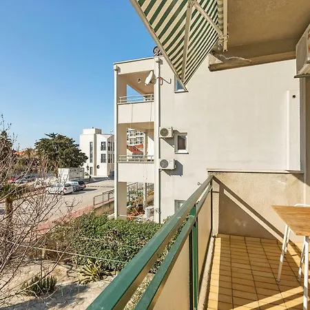 卡萨哥斯达黎加美术馆公寓 招待所